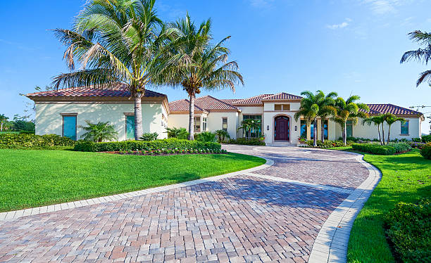 Best Driveway Paving Contractor  in Mckinleyville, CA